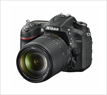 ニコン デジタル一眼レフカメラ D7200