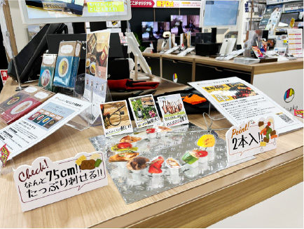 京都河原町店での展示例です。魅力的な商品をお客様に直接見ていただくチャンス！