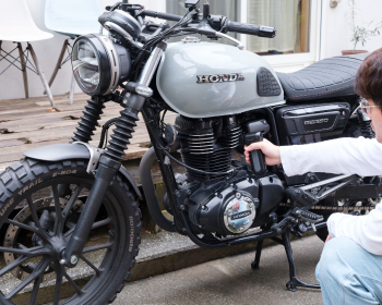 バイクのエンジン回りに使用している