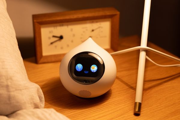 会話AIロボットロミィ　Lacatanモデル ナチュラルホワイト ROMI-L01W 会話AIロボット Romi Lacatanモデル ナチュラル