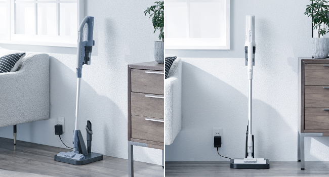 コンパクトに収納できる充電台付き 