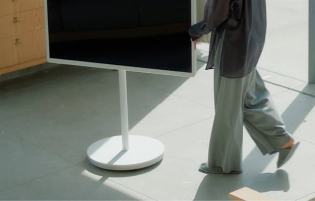 自由に動かせて掃除もラクラク