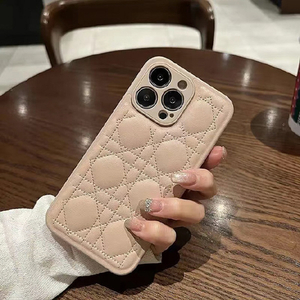 GAACAL iPhone 14用キルティングPUレザーケース ピンク P00273PQ-イメージ2