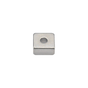 トラスコ ネオジム角形磁石 皿ねじ穴付 ６ＭＭ×６ＭＭ×３ＭＭ Ｍ１．６ １個入 TRUSCO ネオジム磁石（角形皿ねじ穴付） T06K03-M16-イメージ2