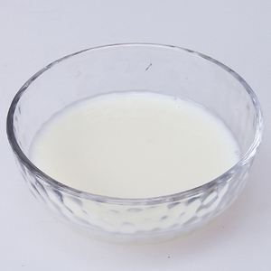ドギーマンハヤシ ねこちゃんの国産牛乳 7歳からのシニア用 200ml ﾈｺﾁﾔﾝｺｸｻﾝｷﾞﾕｳﾆﾕｳｼﾆｱｷ200ML-イメージ2