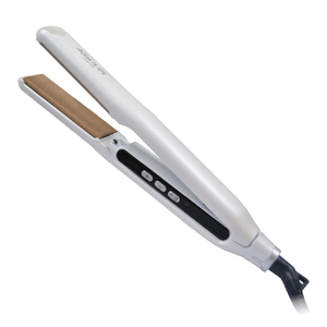AQUAPLATEとバイブレーション機能をダブル採用したプロ専用ヘアアイロン。 ●水分維持と摩擦軽減が特長のAQUAPLATEとヘアサロン様より選ばれ続ける理由"バイブレーション機能&quo