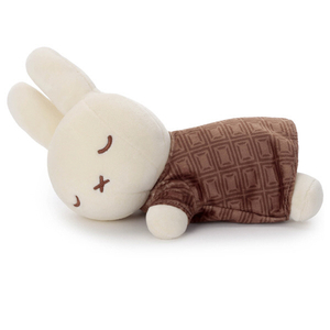 タカラトミーアーツ ブルーナ Cacao Bruna/すやすやフレンド/ぬいぐるみS/ミッフィー(ミルクチョコ) ミッフィー ﾌﾞﾙ-ﾅｽﾔｽﾔﾇｲｸﾞﾙﾐSﾐﾂﾌｲ-ﾐﾙｸﾁ-イメージ1