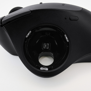 エレコム トラックボール“IST Plus”(親指操作タイプ)ベアリング ブラック M-IT11MRSBK-イメージ3