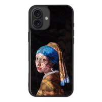 ikins iPhone 16 Plus用天然貝ケース 真珠の耳飾りの少女 I27091I16PL