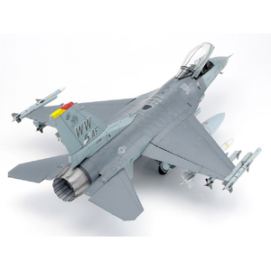 タミヤ 1/48 傑作機シリーズ No．98 ロッキード マーチン F-16CJ[ブロック50]ファイティング ファルコン ﾀﾐﾔ48 ﾛﾂｷｰﾄﾞﾏｰﾁﾝF16-CJ-イメージ4