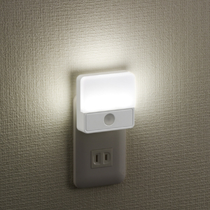 オーム電機 LED明暗センサー式ナイトライト NIT-ALA6MSQ-WN-イメージ3