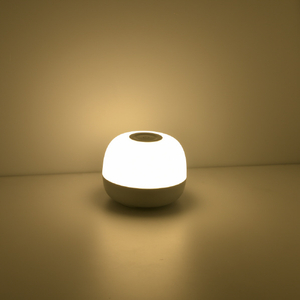 オーム電機 LEDタッチライト 2段階調光 電球色 TT-Y06T-WL-イメージ3