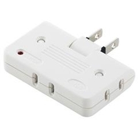 BUFFALO トリプルタップ 雷サージ防止付き(3個口) ホワイト BSTAPD02WH
