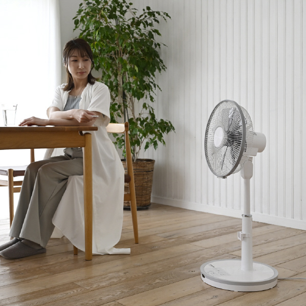 YAMAZEN DCモーター搭載リモコン付リビング扇風機 e angle select グレー ELX-HDG30E4-H 人気・おすすめ｜使いやすい・旅行におすすめ 品質保証 全国発送 日本国内発送・最短翌日お届け