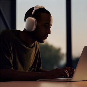 Apple ワイヤレスノイズキャンセリングオーバーイヤーヘッドフォン AirPods Max ピンク MGYM3J/A-イメージ5
