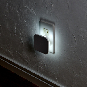 エルパ LEDセンサー付ライト 間接光 明暗センサー ホワイト PM-AC211C(WH)-イメージ7