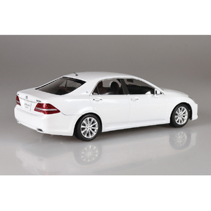 アオシマ 1/24 トヨタ GRS202 クラウン ロイヤルサルーン '08/'10 ｻﾞﾓﾃﾞﾙｶ-142GRS202ｸﾗｳﾝ-イメージ3