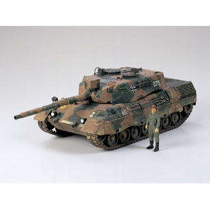 タミヤ 1/35 ミリタリーミニチュアシリーズ No.112 西ドイツ・レオパルドA4 35112MM レオパルドA4カイ タミヤ 1/35 ミリタリーミニチュアシリーズ No.112 西ドイツ・レオパルドA4 35112MM レオパルドA4カイ
