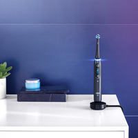 ブラウン 電動歯ブラシ iOM92B22ACBKW iO9 ブラックオニキス ブラウン オーラルB iO9 iOM92B22ACBK-1W [ブラックオニキス] 価格比較