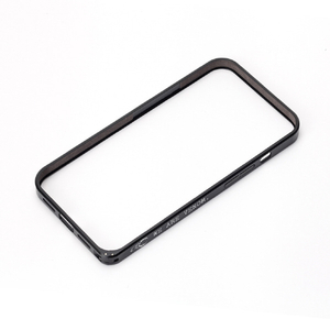 PGA iPhone 13用アルミバンパー ヴェノム PG-DBP21K20VEN-イメージ1
