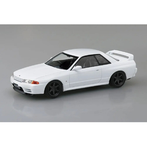 アオシマ 1/32 ニッサン R32スカイラインGT-R カスタムホイール(クリスタルホワイト) Aﾗｸﾌﾟﾗ14CUCWR32GTRCﾎﾜｲﾄ-イメージ1