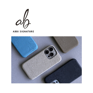 ABBI SIGNATURE iPhone 16 Pro Max用シュランケンカーフ MagSafe対応バックカバー セルリアンブルー ABS27306I16PM-イメージ4