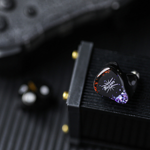 Kiwi Ears イヤホン HBB x Punch KWI024-イメージ10