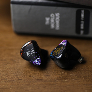 Kiwi Ears イヤホン HBB x Punch KWI024-イメージ6