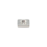 トラスコ ネオジム角形磁石 皿ねじ穴付 １５ｍｍ×１０ｍｍ×５ｍｍ Ｍ３ １個入 TRUSCO ネオジム磁石（角形皿ねじ穴付） T15K04-M3