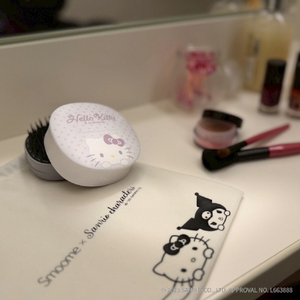 シャープ 【数量限定】プラズマクラスター　ヘアブラシ　SMOOME（スムーミー）サンリオキャラクターズ＜ハローキティVer.＞ フロスティホワイト IB-B1S-W-イメージ5