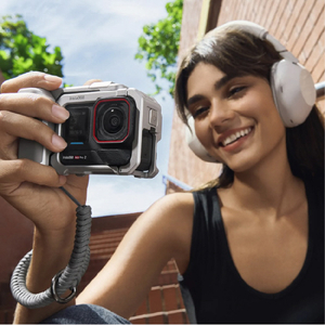 insta360 Ace Pro 2 ストリート撮影キット (デュアルバッテリー:ムーンライト・シルバー) ミッドナイトブラック CINSBBGA-ACEPRO246-イメージ2