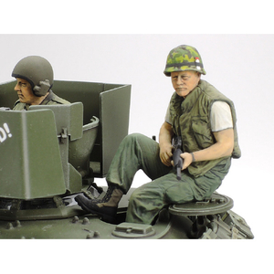 タミヤ 1/35 アメリカ空挺戦車 M551 シェリダン (ベトナム戦争) 1/35 ミリタリーミニチュアシリーズ No.365 T35365ｱﾒﾘｶM551ｼｴﾘﾀﾞﾝﾍﾞﾄﾅﾑ-イメージ6