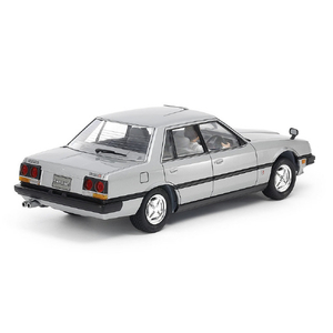 タミヤ 1/24 NISSAN スカイライン セダン 2000 ターボ GT-E･S T24374ｽｶｲﾗｲﾝｾﾀﾞﾝ2000ﾀ-ﾎﾞ-イメージ3