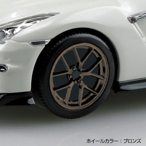 アオシマ 1/32 ニッサン R35 NISSAN GT-R 2024 カスタムホイール(ブリリアントホワイトパール) Aﾗｸﾌﾟﾗ03CUBWR35GTRBﾎﾜｲﾄ-イメージ3