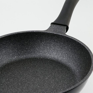 ＬＩＶ ＰＬＵＳ 軽すぎる フライパン 20cm ガス火専用 軽量 FCD593H-NM-381-イメージ7