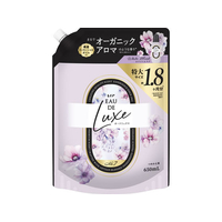 Ｐ＆Ｇ レノアオードリュクス 柔軟剤 ホワイトムスクの香り 詰替 650mL FCK506B