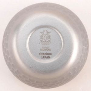 ヤードフォース チタン槌目ぐい呑み 二重構造 シルバー FC196YP-PY-C018-イメージ2