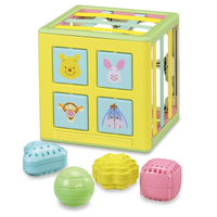 タカラトミー だしたりいれたり!ひも×ひも知育キューブ くまのプーさん プーさん ﾀﾞｼﾀﾘｲﾚﾀﾘﾋﾓﾋﾓﾁｲｸｷﾕ-ﾌﾞﾌﾟ-