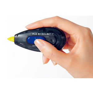プラス 裏から見えない修正テープ本体4.2mm ブラック／ピンク F114092-47-613WH-014P-イメージ4
