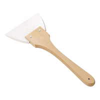 カンダ 木柄三角シリコンゴムヘラ長柄大 FC70086