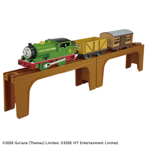 タカラトミー プラレール プラレールえほんパーシーとレンガ橋 セット Pﾚ-ﾙｴﾎﾝﾊﾟ-ｼ-ﾄﾚﾝｶﾞﾊﾞｼｾﾂﾄ-イメージ1