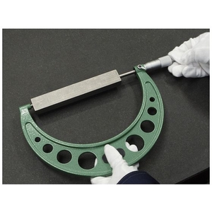 新潟精機 標準外側マイクロメータ 測定範囲225~250mm 151404225～2500.018 FC784JC-3317293-イメージ2
