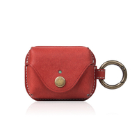 SLG Design Italian Pueblo Leather AirPods Pro用ケース レッド SD18582APP