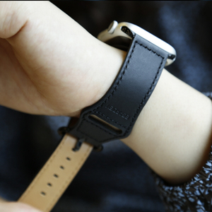 EGARDEN Apple Watch 42/41/40/38mm用バンド GENUINE LEATHER STRAP ブラック EGD20605AW-イメージ3