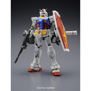 バンダイスピリッツ MG 1/100 RX-78-2 ガンダムVer．3．0 MGｶﾞﾝﾀﾞﾑVER30N-イメージ1