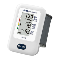 エーアンドデイ 手首式血圧計 ホワイト UB522