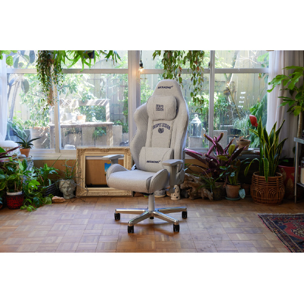 AKRACING ゲーミングチェア AKRacing by BEAMS DESIGN AKR-BEAMS/DESIGN/MODEL ゲーミングチェア AKRacing エーケーレーシング