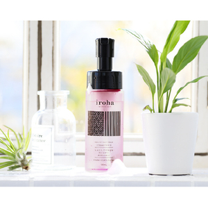 iroha iroha インティメートウォッシュ フォームタイプ(150ml) ダマスクローズとゼラニウムの香り INTIMATEWASHFOAMﾀﾞﾏｽｸﾛ-ｽﾞ-イメージ2