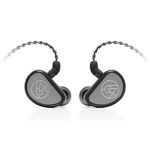 【トップクラスのサウンドと人間工学デザイン】 ●64Audioが提供するプロミュージシャンとライブ音源向けのユニバーサルIEM。 ●初のモニタータイプ、バックアップ用のセット又はカスタムよりユニバーサ