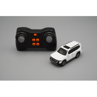 ハピネット ミニカーR/C ランドクルーザーGR SPORT ホワイト ﾐﾆｶ-RCﾗﾝﾄﾞｸﾙ-ｻﾞ-GRSﾎﾜｲﾄ